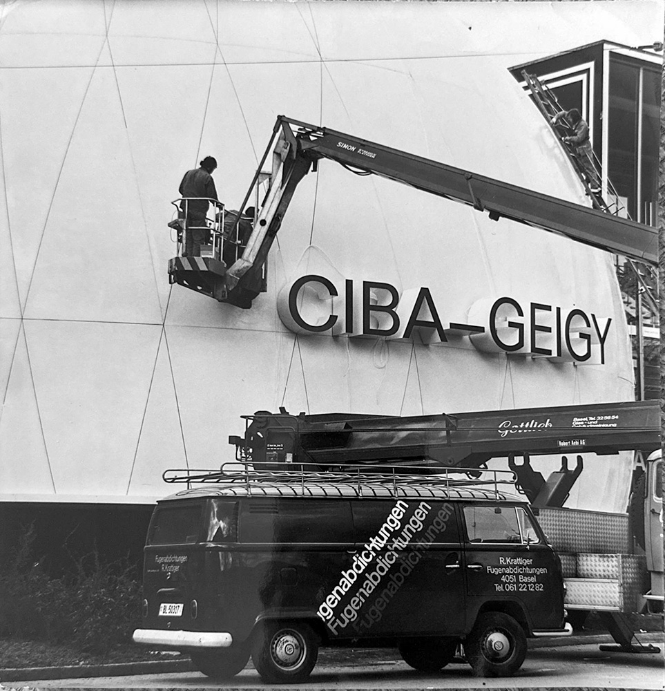 Restoration waterproofing by R.Krattiger Fugenabdichtungen at a CIBA-GEIGY plant in Basel in the 1970s.