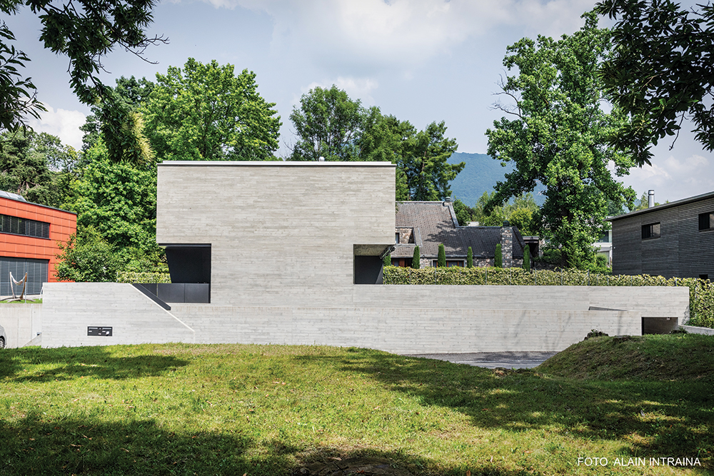 Villa in calcestruzzo faccia a vista